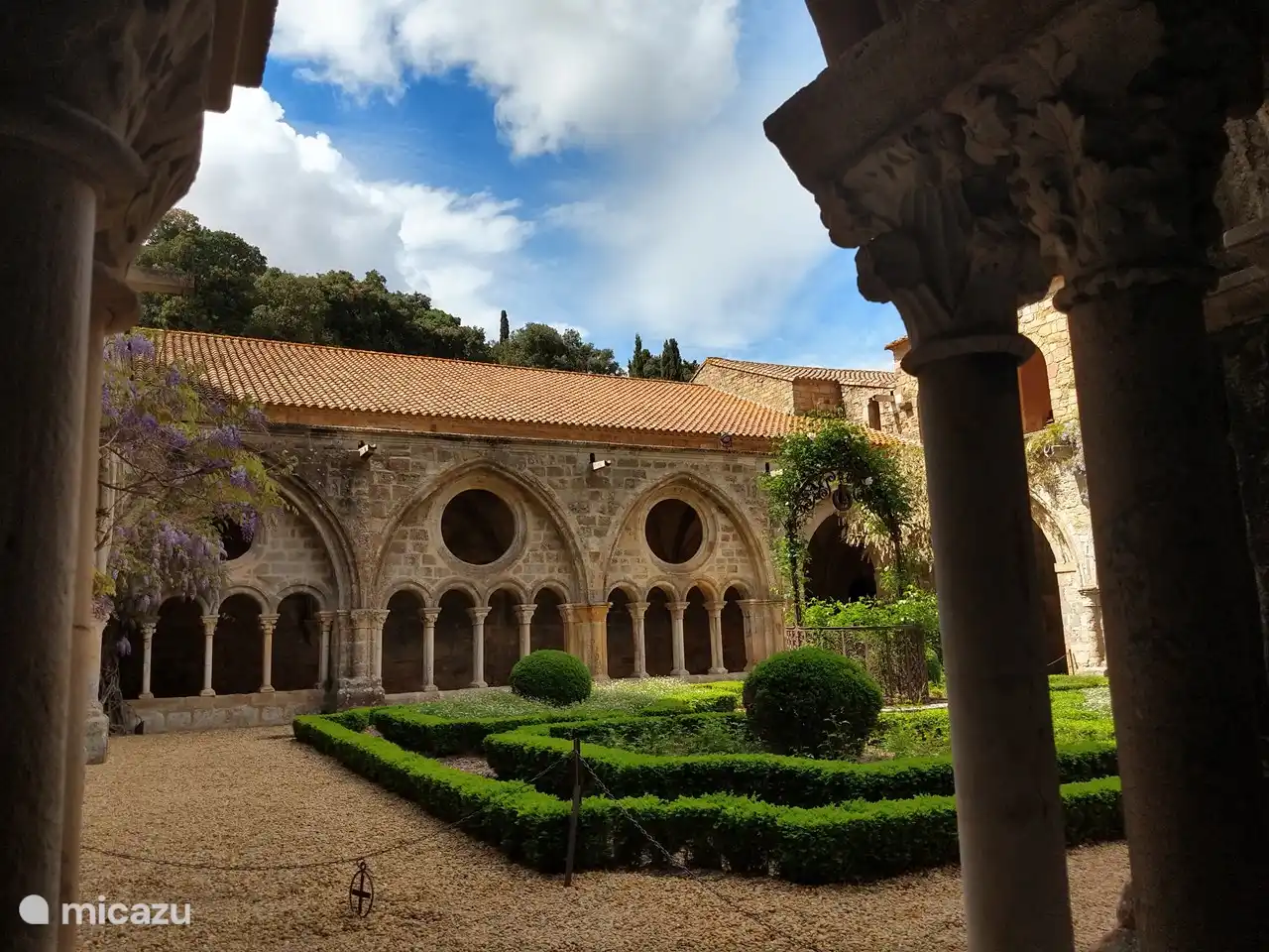 &#191;Te apetece un viaje a la costa? Entonces no deber&#237;as perderte la abad&#237;a.