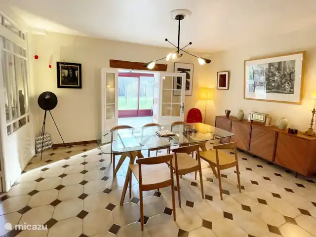 Villa dans village typique Dordogne | France, Dordogne, Trémolat - villa La salle à manger
