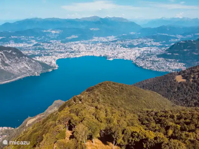 New York 9 | Italie, Lacs italiens , Porlezza - chalet Lac de Lugano