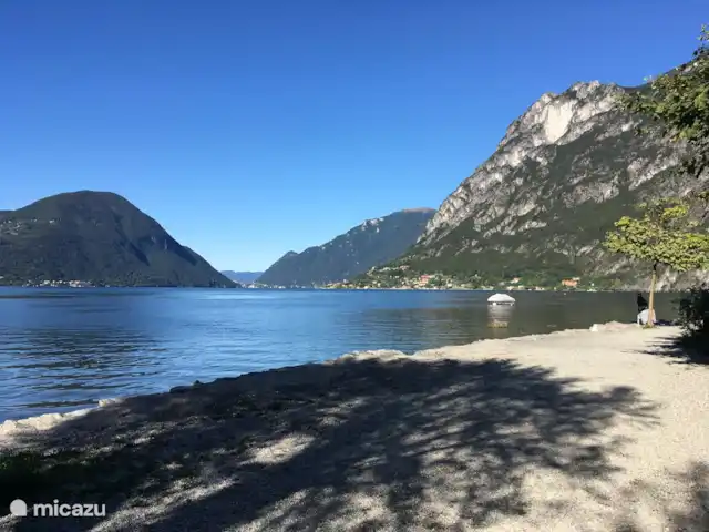 New York 9 | Italie, Lacs italiens , Porlezza - chalet Vue sur le lac de Lugano