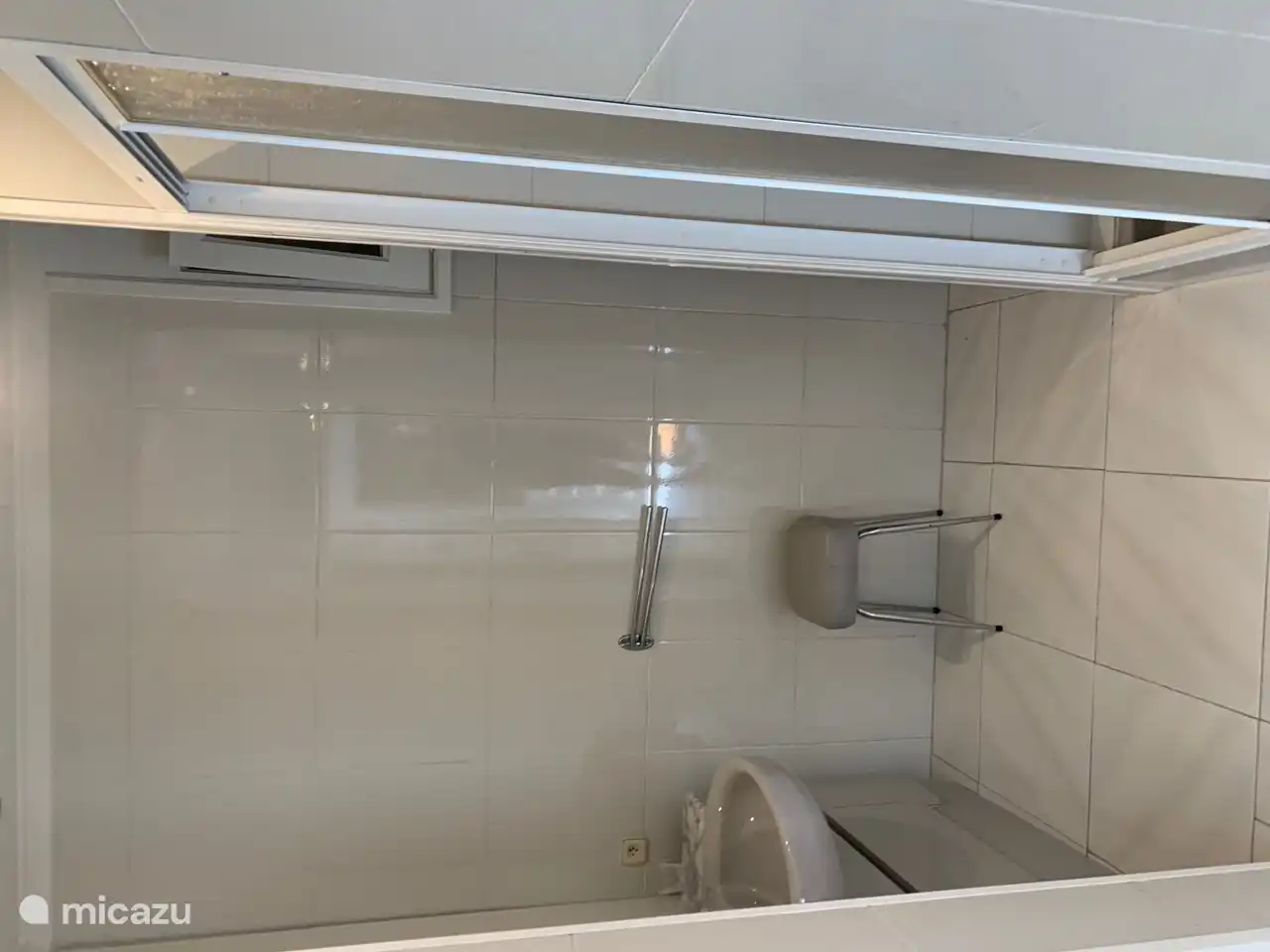 Bathroom on the first floor