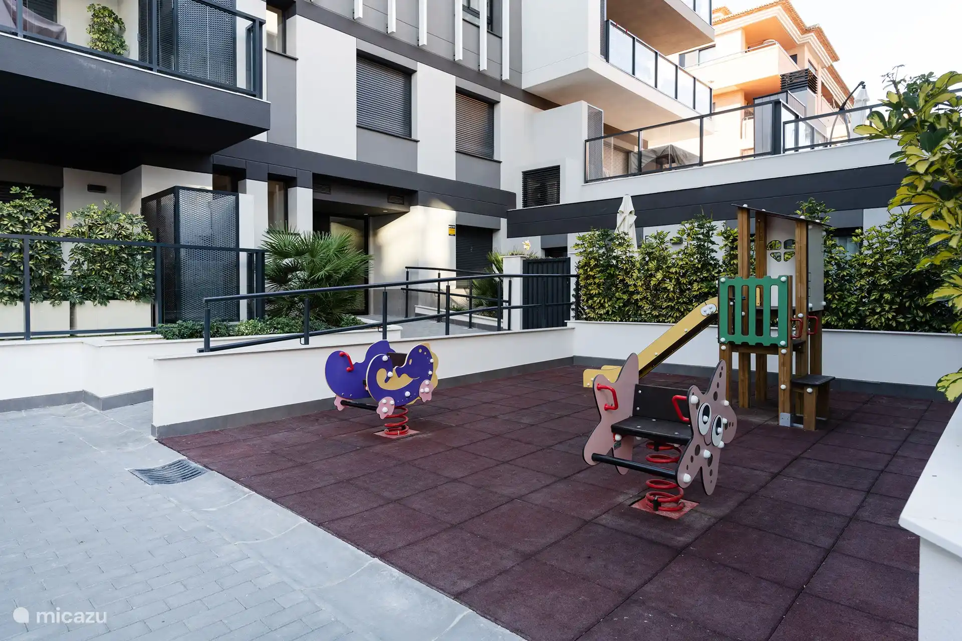 Kinderparkbereich in der Urbanisierung