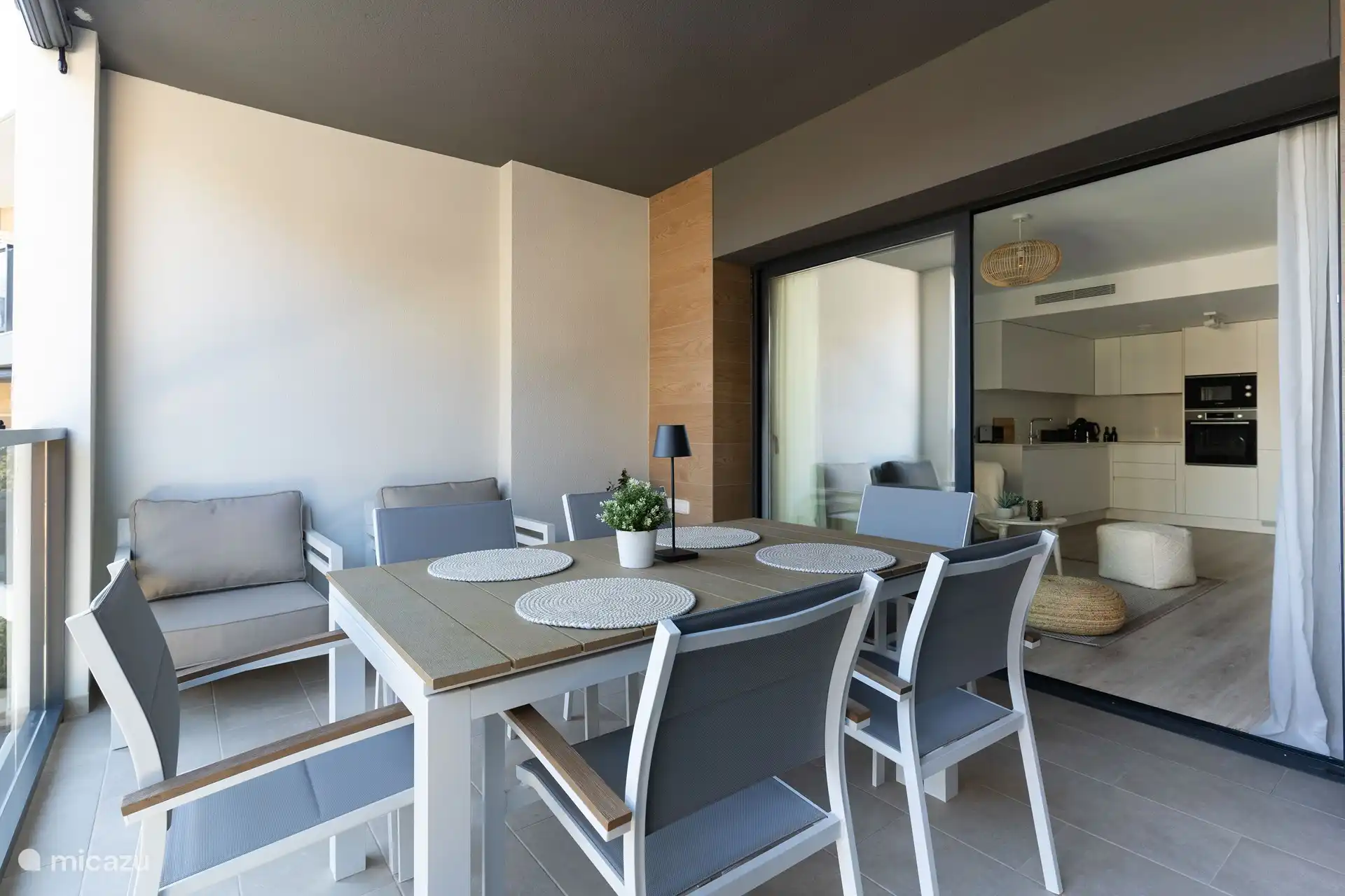 Essbereich auf der Terrasse