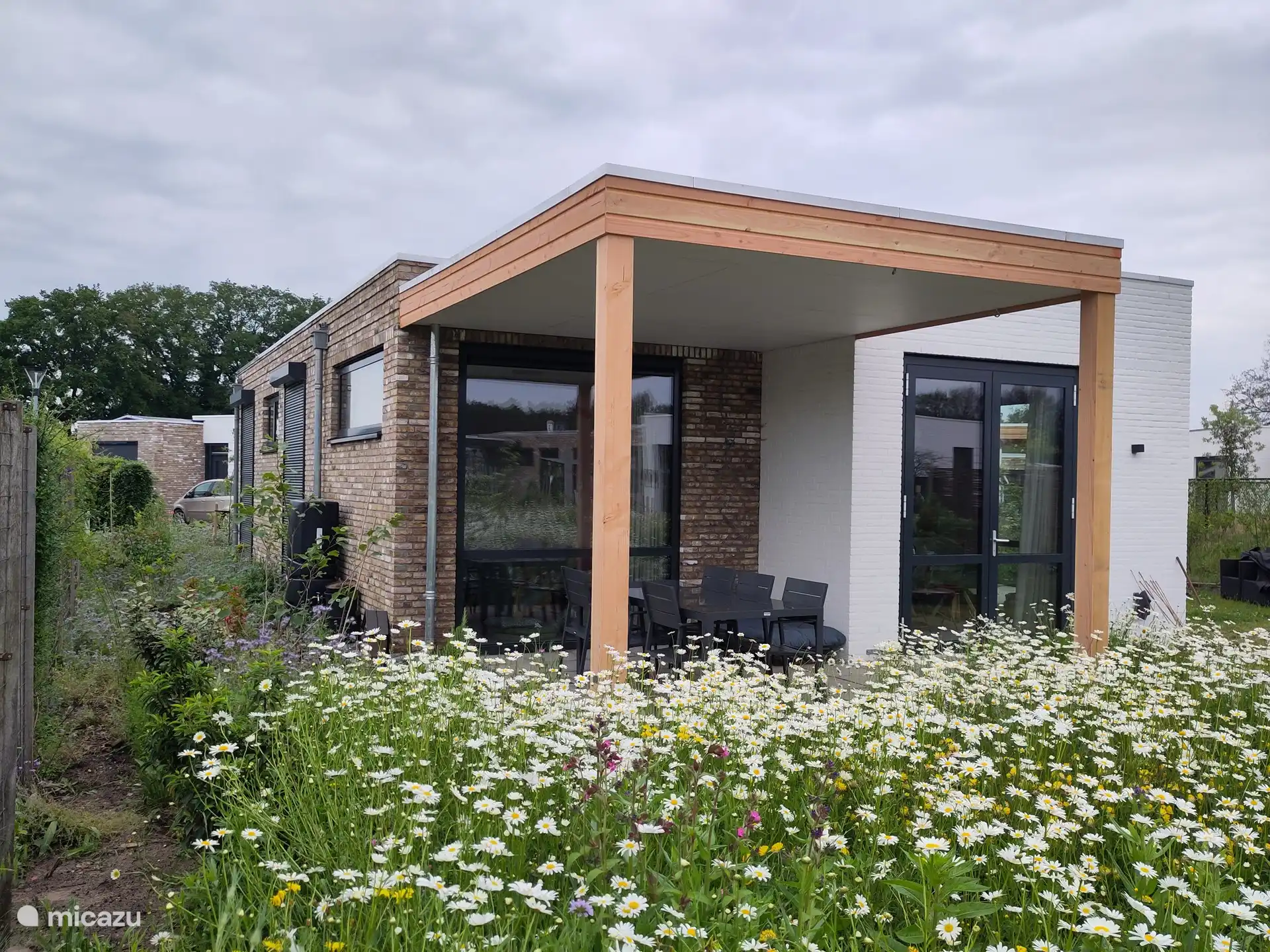 bungalow huren in Boxtel, Noord-Brabant, Nederland - Weidezicht