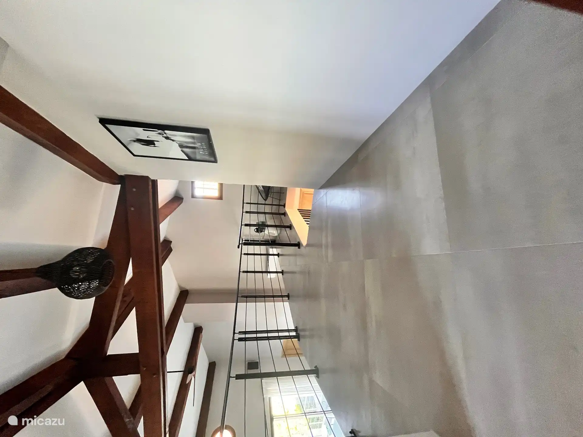 Bugtisch mit Panoramablick