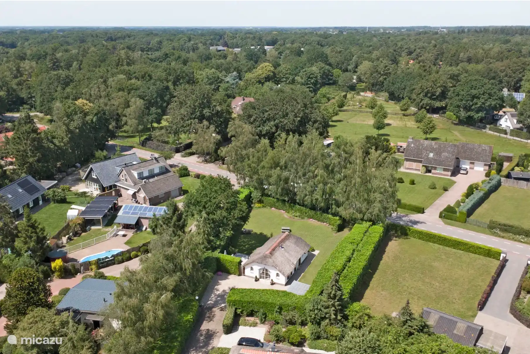 Het huisje vanuit de lucht