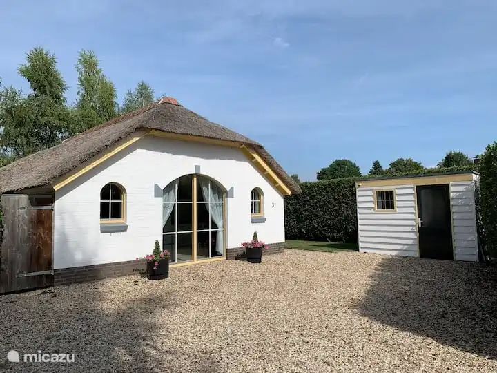 Bungalow Veluws Vertoeven has a locked shed where you can store your own bicycles dry and safely upon consultation.