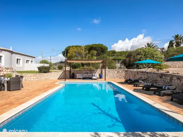 Casa das Areias Brancas en Portugal, Algarve, Carvoeiro - villa Piscina