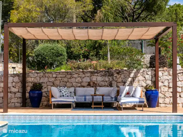 Casa das Areias Brancas en Portugal, Algarve, Carvoeiro - villa Área de descanso en la piscina
