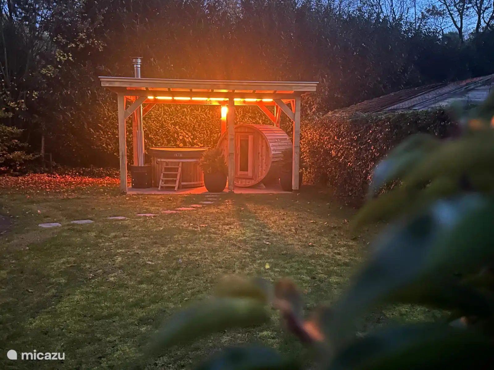 Wellness Vorderansicht 