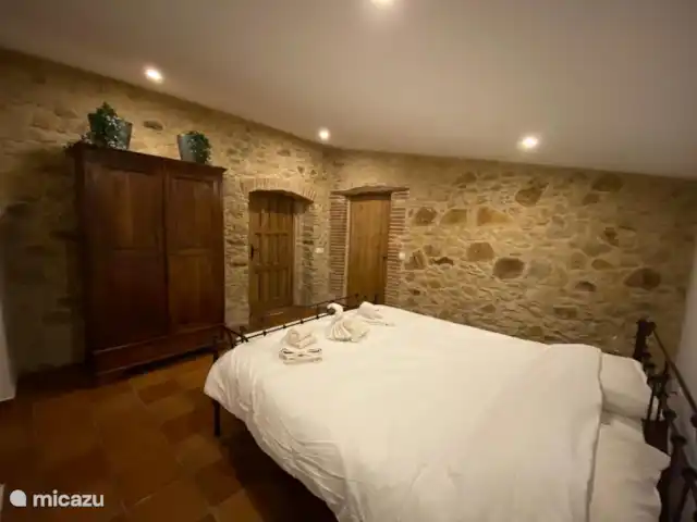Can Massanet - appartement Luna | Espagne, Costa Brava, Llagostera - appartement La chambre sous un autre angle