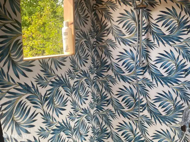 glamping / safaritent / yurt huren in Frankrijk, Aude, Montjardin – Courtizaire du Haut de douche