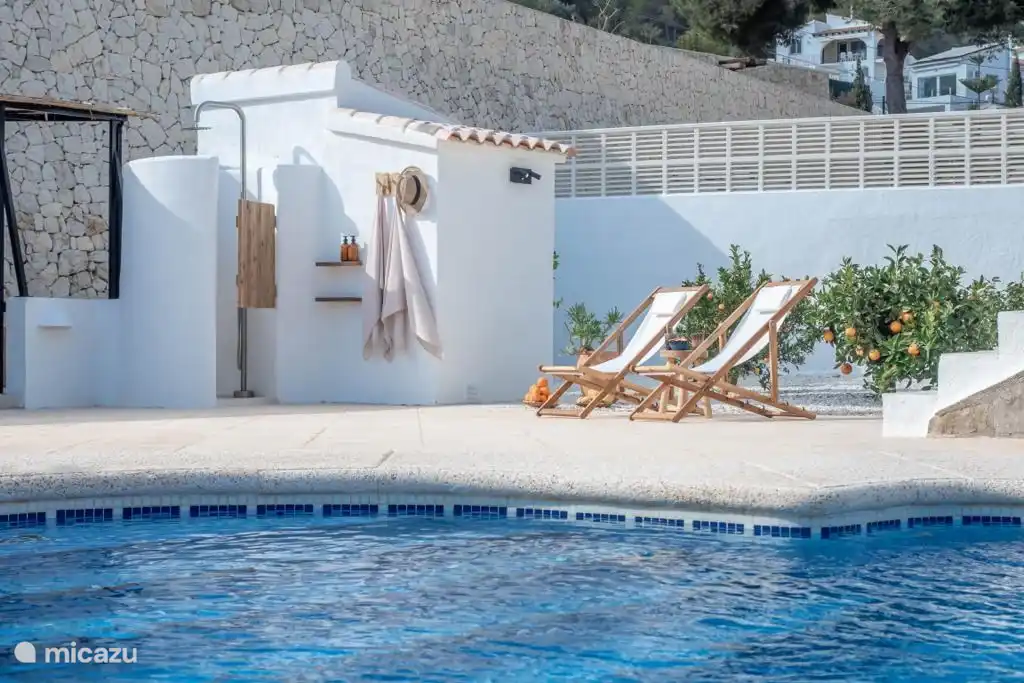 Chairs to enjoy the morning sun.