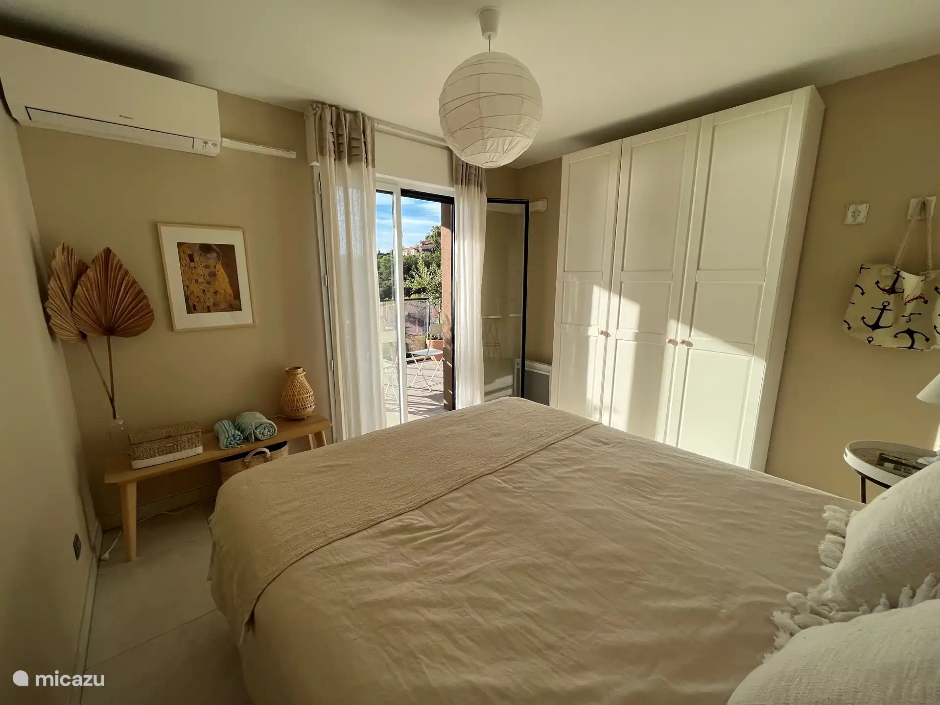 vom Schlafzimmer direkt auf die Terrasse