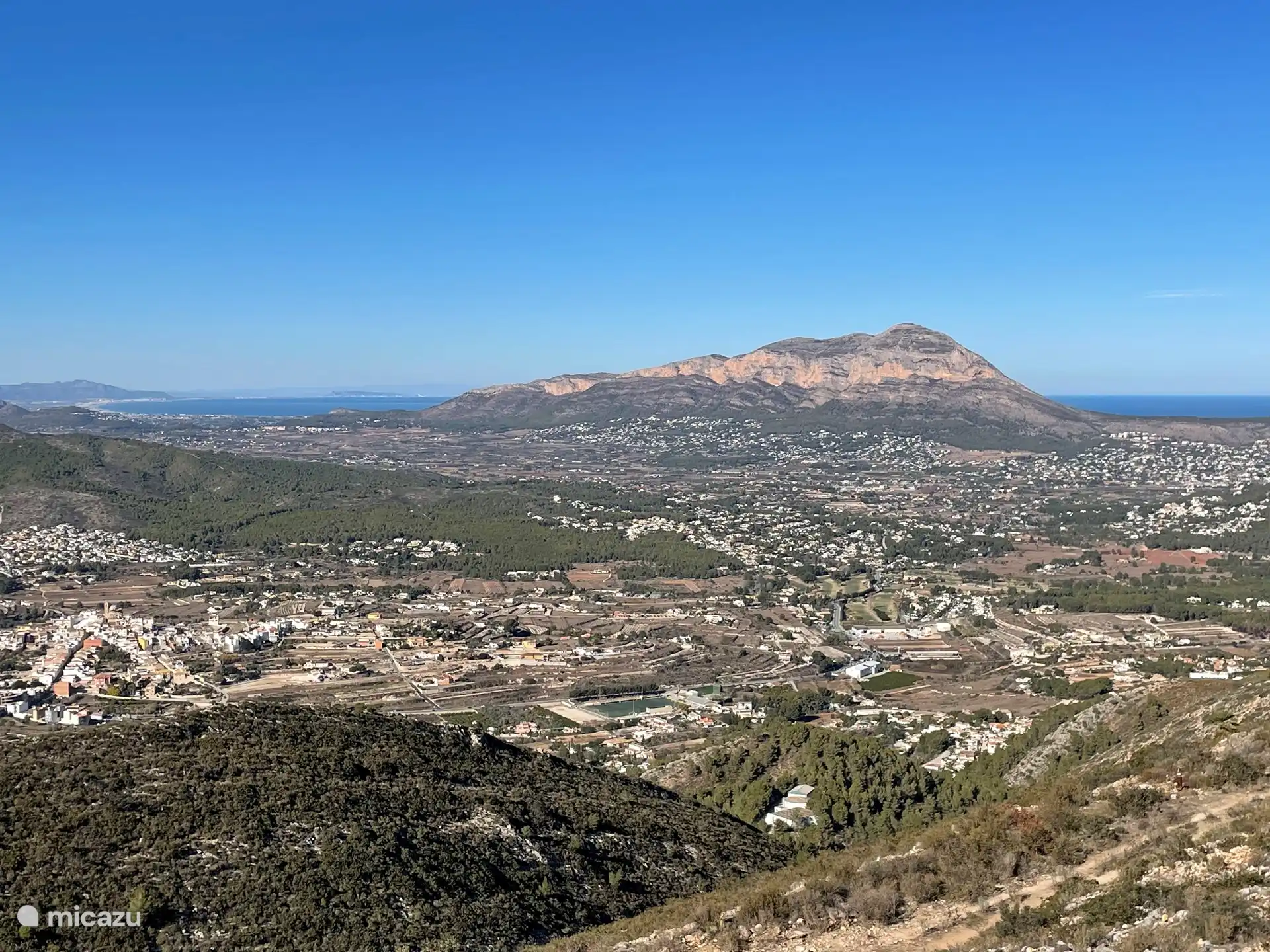 Uitzicht op Denia - De Montgo - vanaf Cumbre del Sol