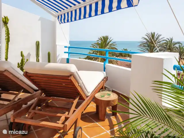 Casa46 | Espagne, Costa Blanca, Dénia - appartement Belles chaises longues - face à la mer