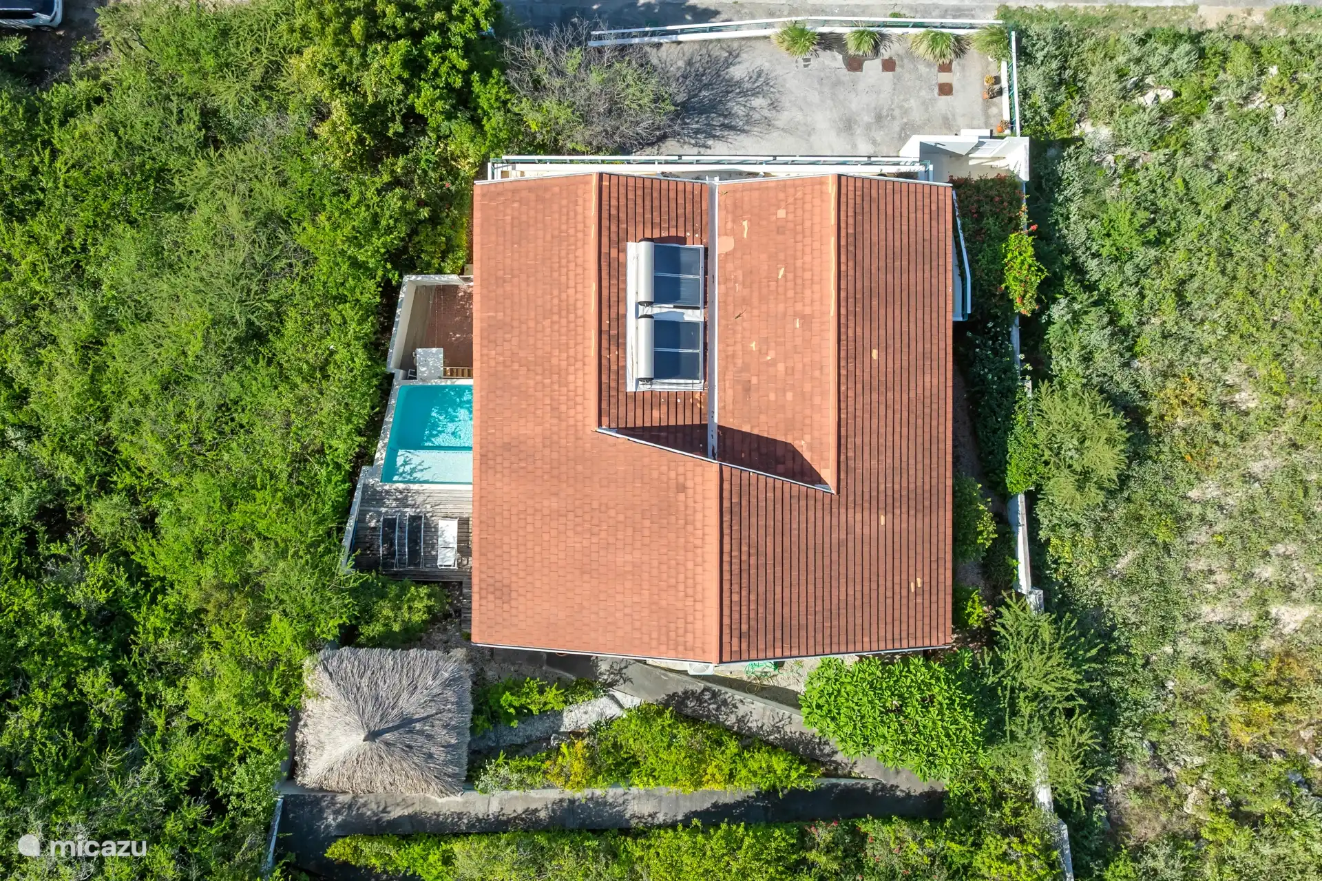 Vue de dessus de la maison.