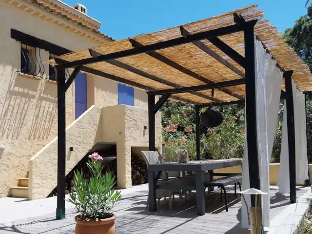Villa Marie | France, Var, Cotignac - villa Patio derrière la villa