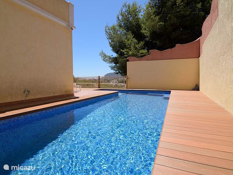 Holiday home in Spain, Costa Blanca, Calpe Terraced House Happiness House