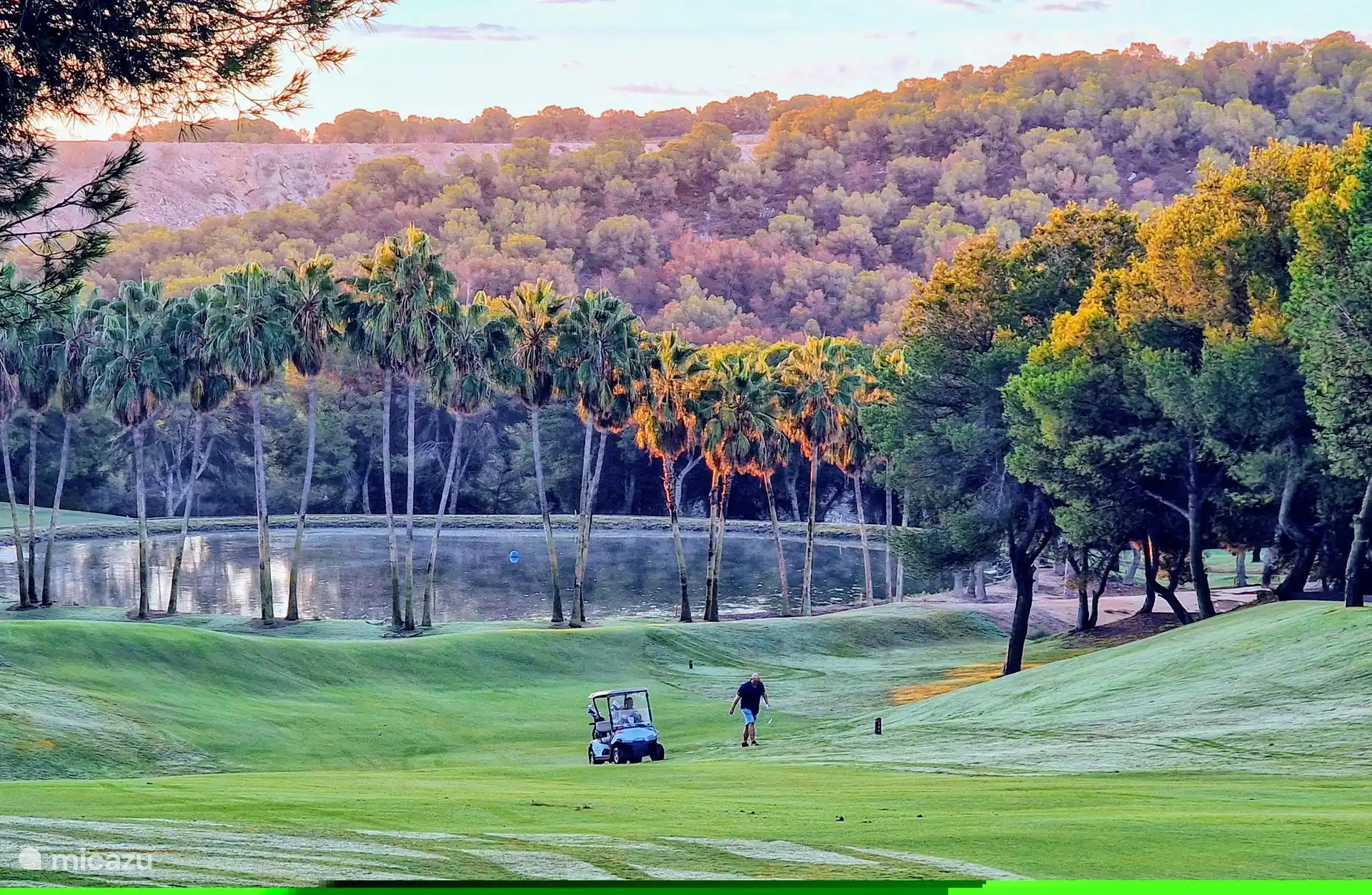 Dans un rayon de 5 km, vous trouverez plusieurs beaux terrains de golf