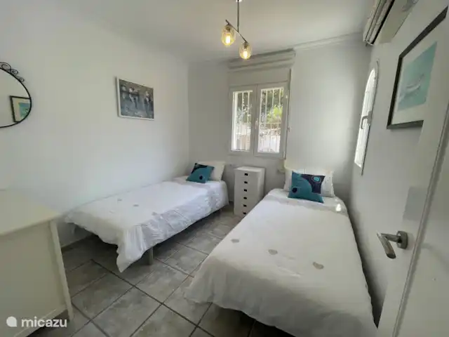 Villa, très bien situé, piscine privée | Espagne, Costa Blanca, Moraira - villa Deuxième chambre double au deuxième étage.