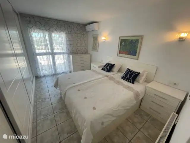 Villa, très bien situé, piscine privée | Espagne, Costa Blanca, Moraira - villa Chambre des maîtres au deuxième étage.