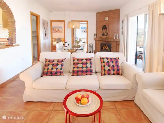 Casa Kambó en España, Costa del Sol, Comares - villa Nuestra estufa de leña hace que las frías noches de invierno sean acogedoras.