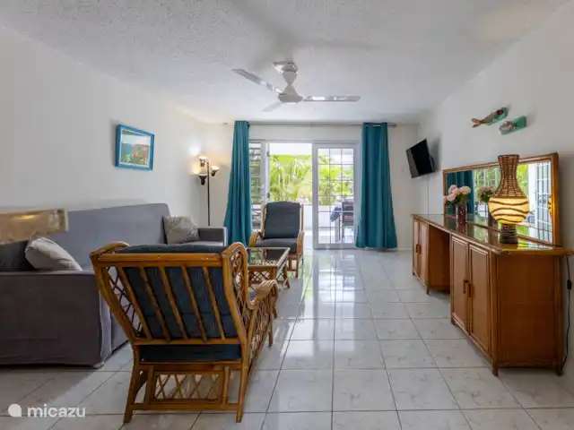 Location de Vacances Curaçao, Banda Ariba (est), Seru Coral, appartement - Appartement de vacances avec piscine Salon