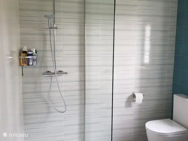 Vila Da Paz, avec vue sur la mer ! | Portugal, Costa de Prata, Nadadouro - villa Salle de bain de la chambre 1