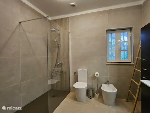 Vila Da Paz, avec vue sur la mer ! | Portugal, Costa de Prata, Nadadouro - villa Salle de bain partagée pour les chambres 2 et 3