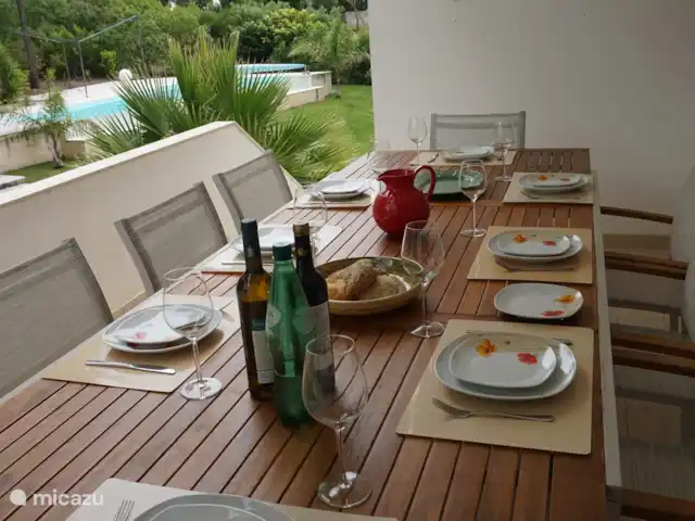 Vila Da Paz, avec vue sur la mer ! | Portugal, Costa de Prata, Nadadouro - villa Terrasse de cuisine avec le soleil du matin