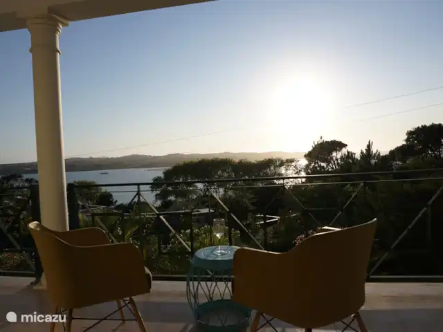 Vila Da Paz, avec vue sur la mer ! | Portugal, Costa de Prata, Nadadouro - villa Balcon du salon, soleil du soir