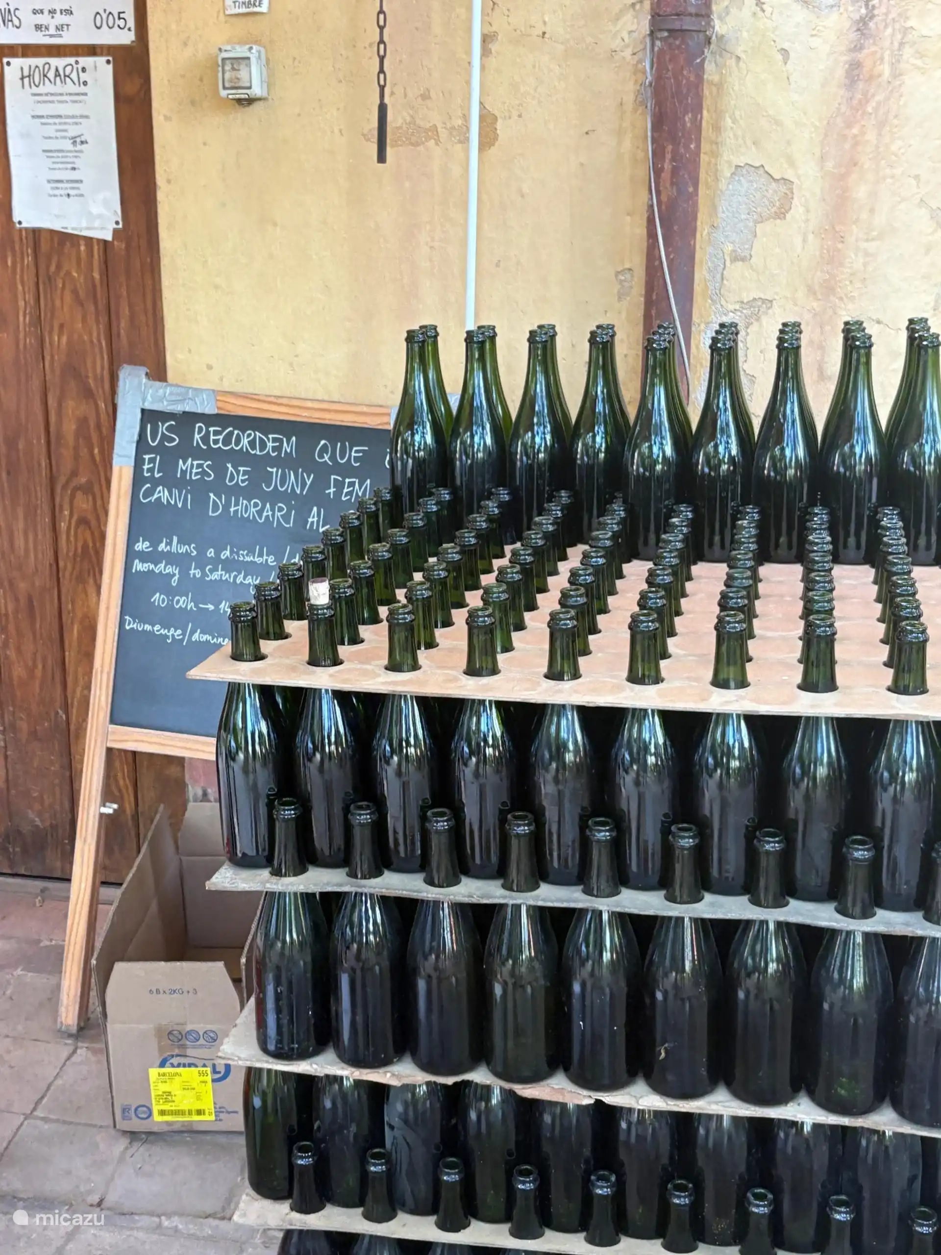 A visit to one of the wine farms of Calonge is not to be missed!