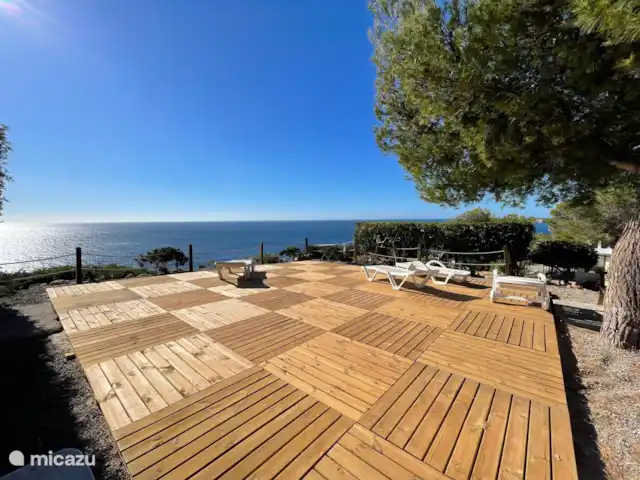 apartamento en España, Ibiza, Cala Llenya – Casa Josine Cala Llenya Zona chill-out compartida con vistas al mar a 20 metros del apartamento
