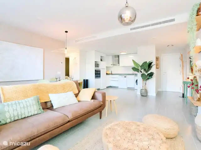 DB01 Maison Zen | Espagne, Costa del Sol, Torrox-Costa - appartement salon avec cuisine ouverte