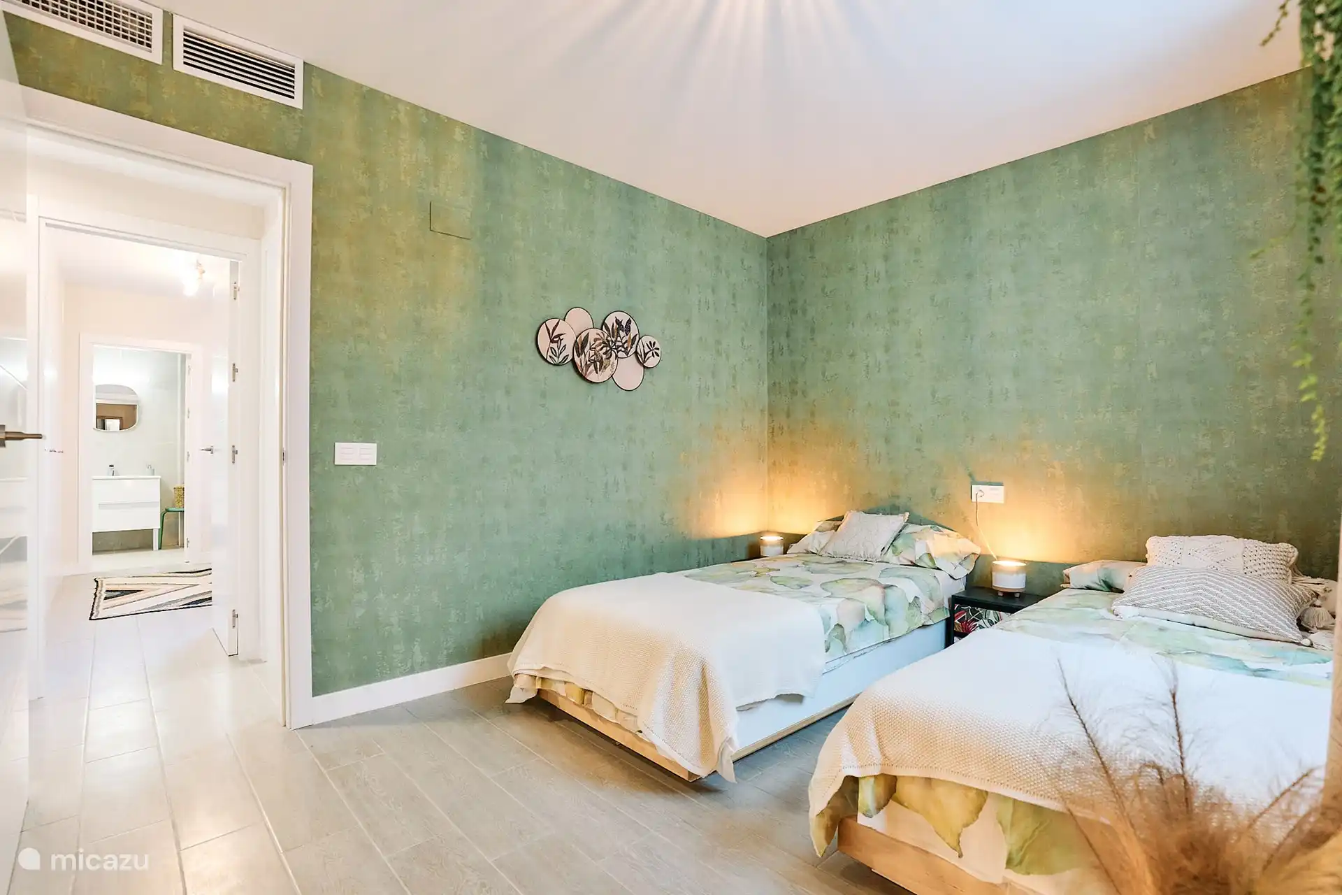 Schlafzimmer mit 2 Einzelbetten