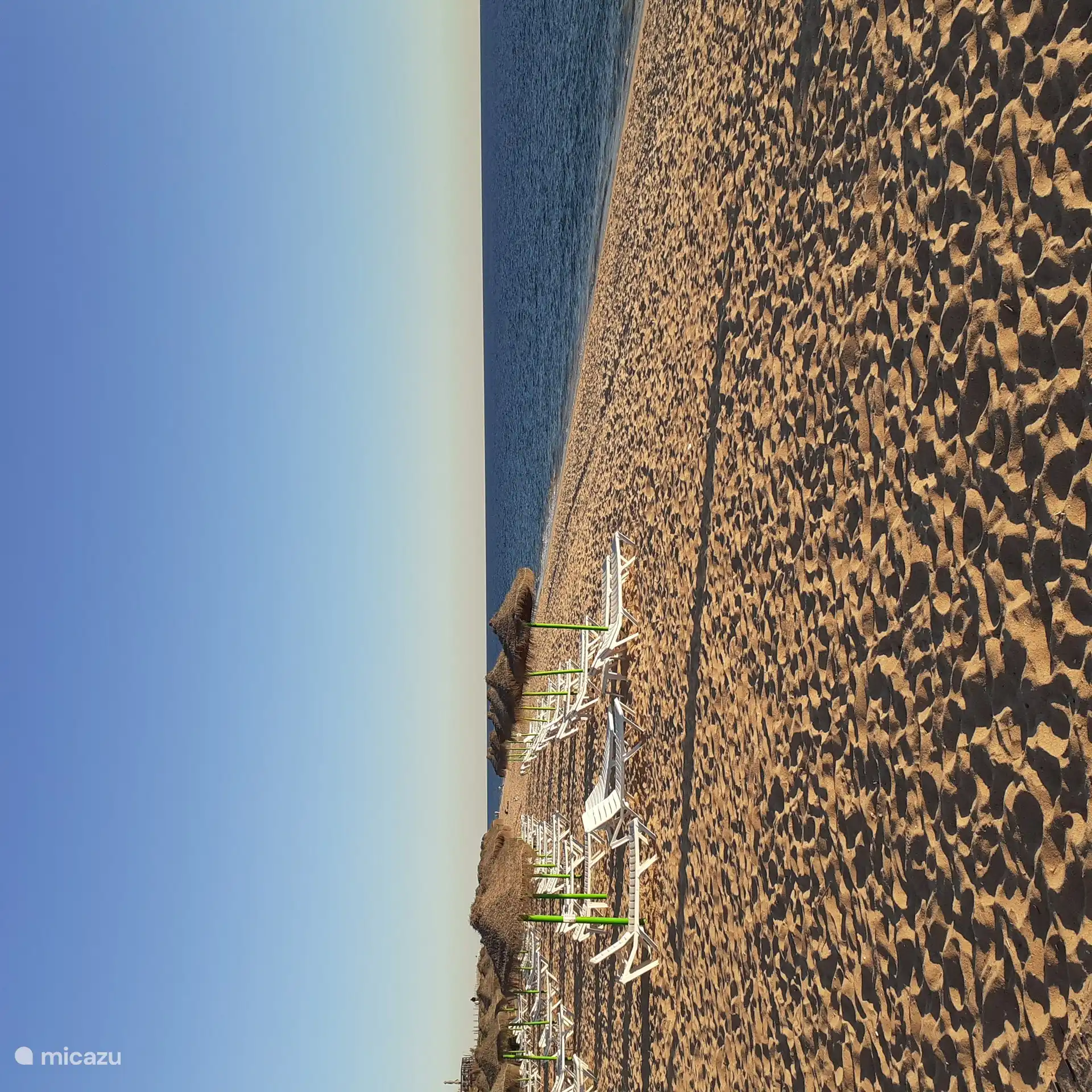 Ganz frueh Morgends sieht es an unseren Straende noch so aus vor allem im Herbst und im Fruehjahr koennen Sie schoene Wanderunen machen.