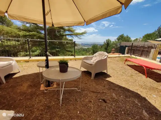 Location de Vacances Espagne, Valence, Monserrat, studio - Casa MuchoMas-Loft, Valence 25 min. S’asseoir dans le jardin