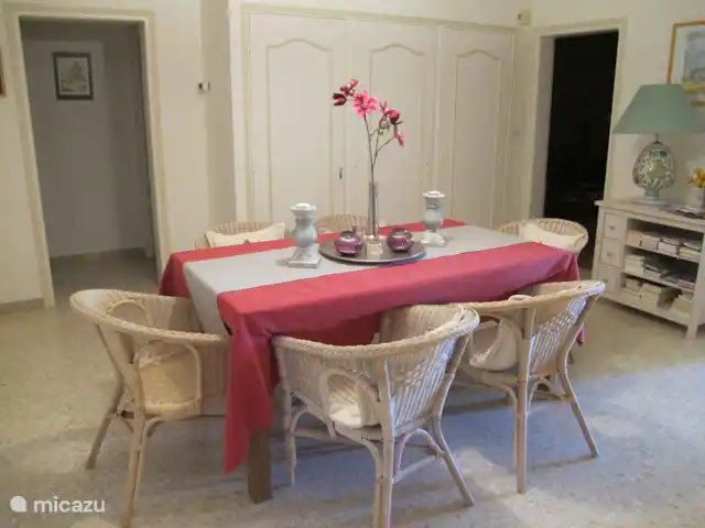 Villa Mirabel | France, Drôme, Mirabel-aux-Baronnies - villa Hall central BG