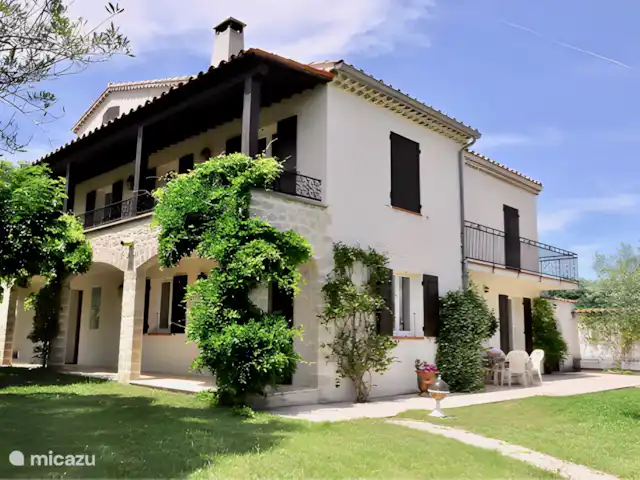 Villa Mirabel | France, Drôme, Mirabel-aux-Baronnies - villa Vue d’angle extérieure côté sud