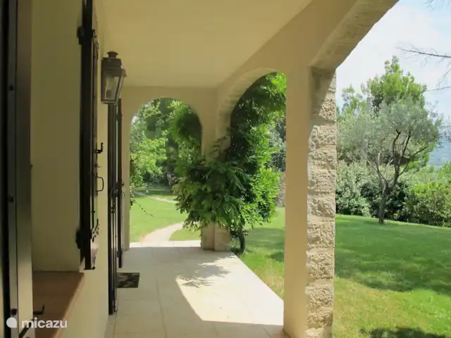 Villa Mirabel | France, Drôme, Mirabel-aux-Baronnies - villa Arcade côté sud