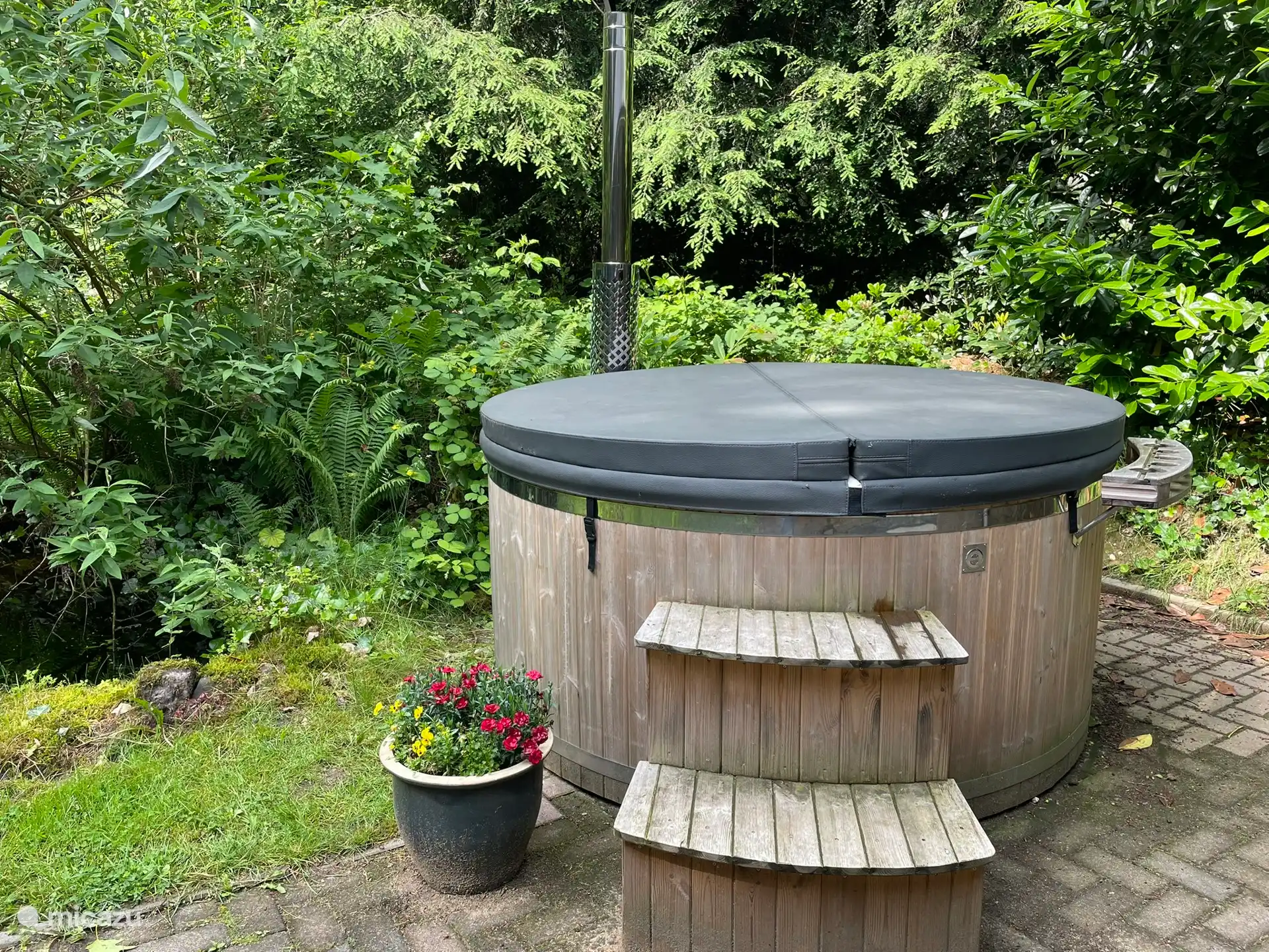 Houtgestookte hottub Hideout