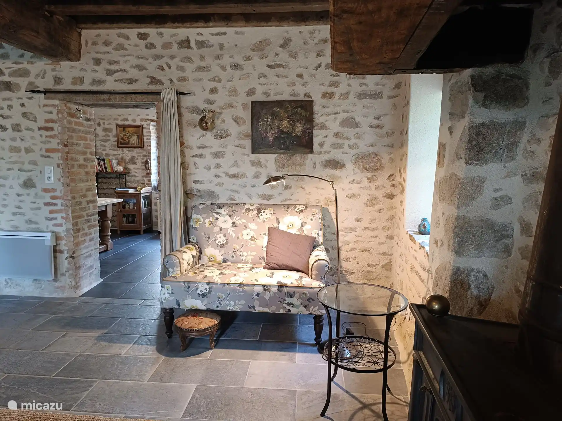 Ce sont les petites choses qui créent la magie. Découvrez l'enchantement des détails subtils de notre jolie salle à manger.