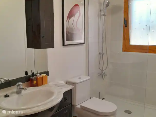 Beso de Luna | Espagne, Costa Blanca, Calpe - villa D’abord sous la douche !