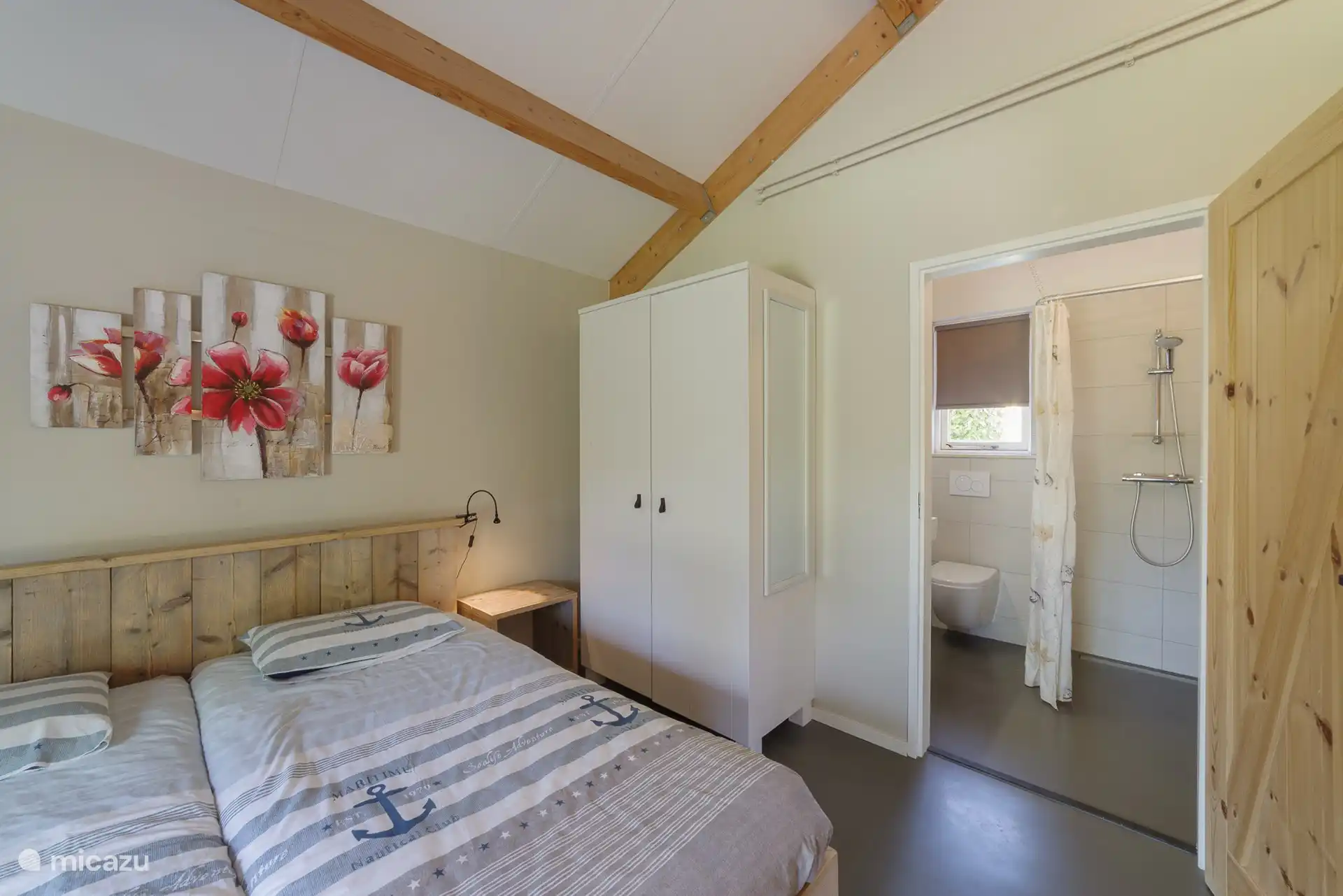 Chambre/salle de bain 1