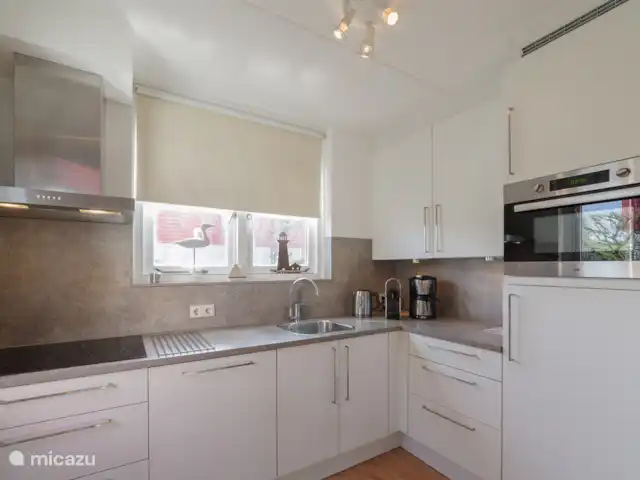 Villapark de Oesterbaai - 96 | Pays-Bas, Zélande, Wemeldinge - maison de vacances Cuisine 96
