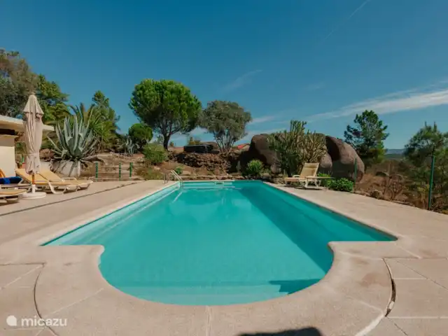 vakantiehuis huren in Portugal, Guarda, Vila Franca da Serra – Quinta da Estrela - Casa Pemba Quinta da Estrela - zwembad