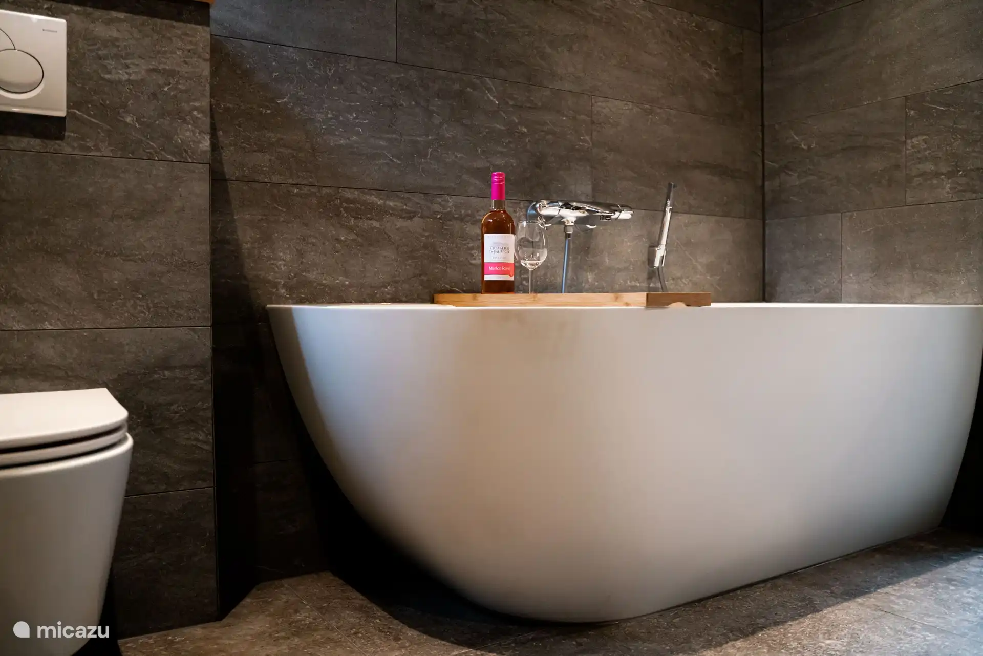 Freistehende Badewanne