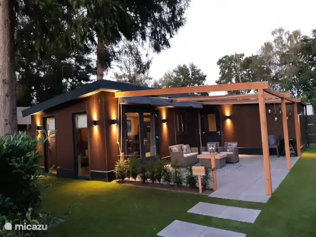 Luxueux et confortable Boshuisje 34 @Veluwe | Pays-Bas, Gueldre, Wells - chalet Le soir, vous pourrez profiter d’un éclairage d’ambiance confortable.