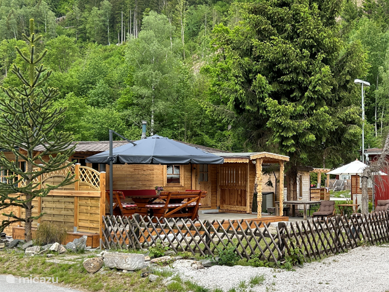 Ferienwohnung Österreich, Tirol, Aschau im Zillertal Chalet Camping Chalet Zillertal Aufenfeld